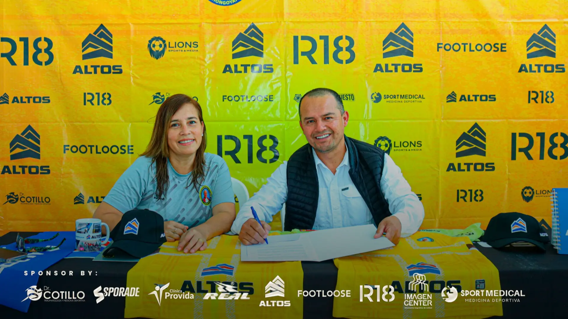 Imagen de Juan Pablo II firma convenio estratégico con la empresa ALTOS por los años 2025 y 2026 back